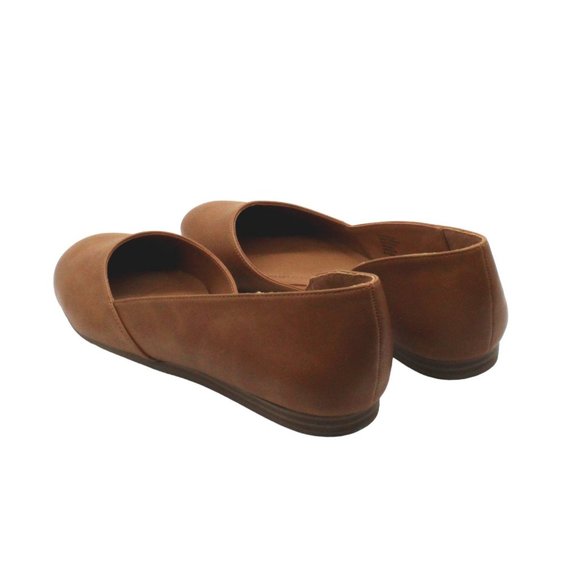 Flats - Picture 7 of 8